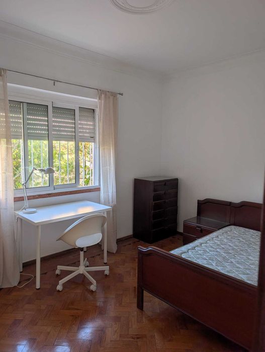 Quartos em Almada