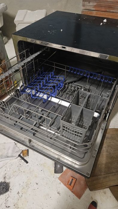 Máquina Lavar Louça semi nova