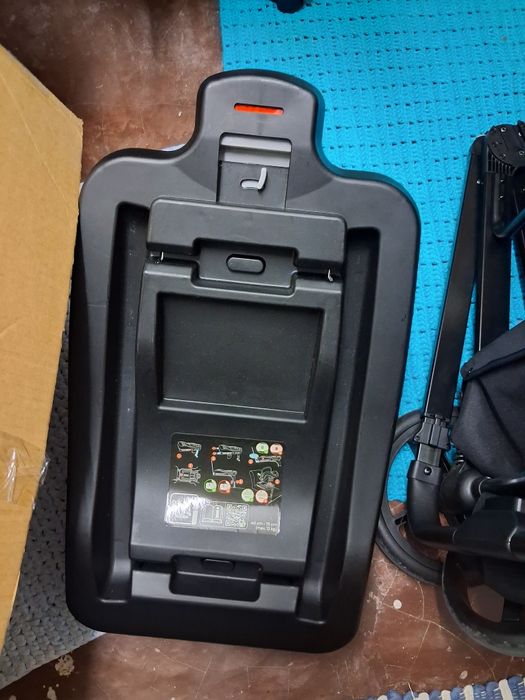 Isofix- base cadeira auto Cocolle Nessia