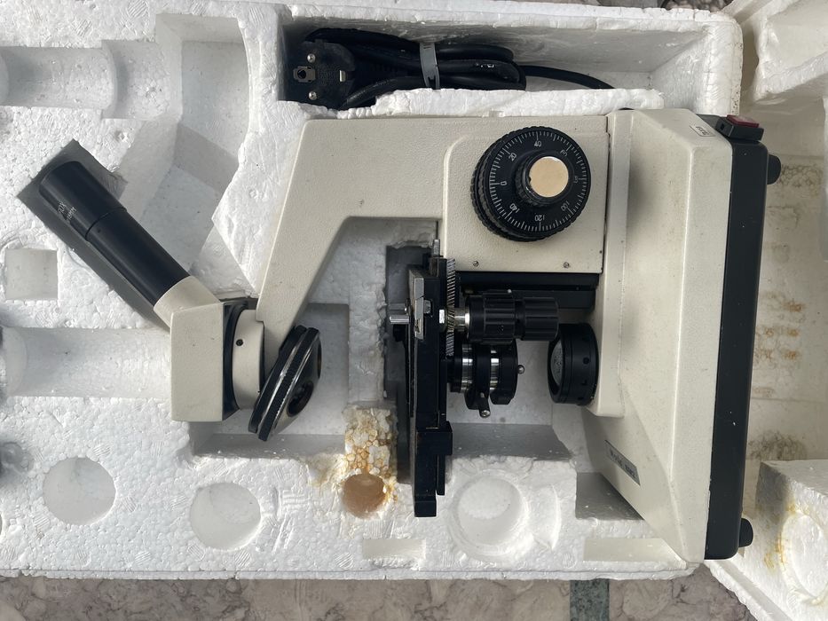 *URGENTE* Microscópio Cientifico