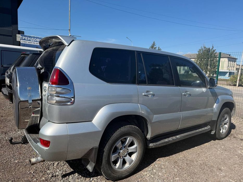 Toyota Prado 120