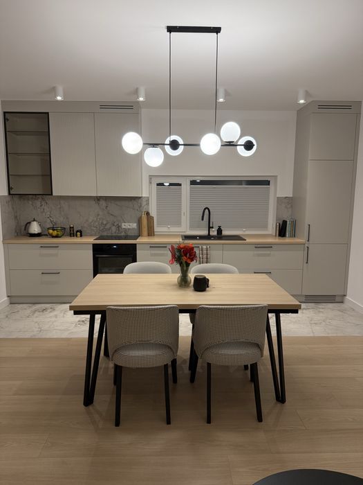 Dom/segment na wynajem Żyrardòw ( Chroboty)