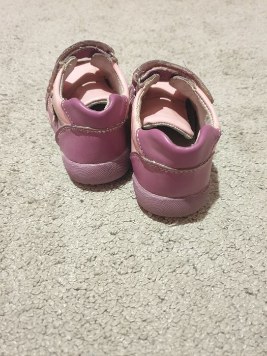 Adidasy na jesien 26 dla dziewczynki