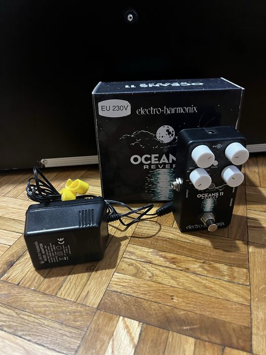 Electro Harmonix Oceans 11 Reverb