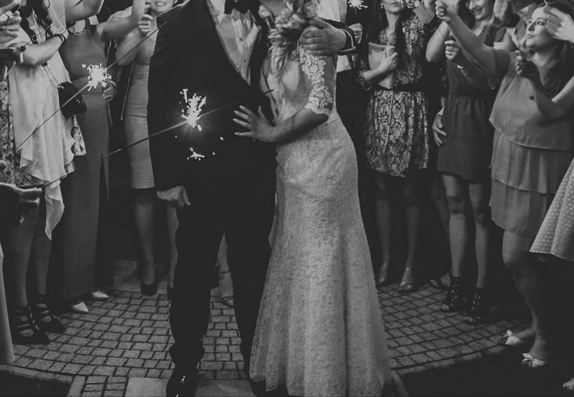 Suknia ślubna z dopinanym trenem 2w1