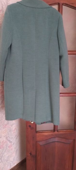 Продам пальто в гарному стані