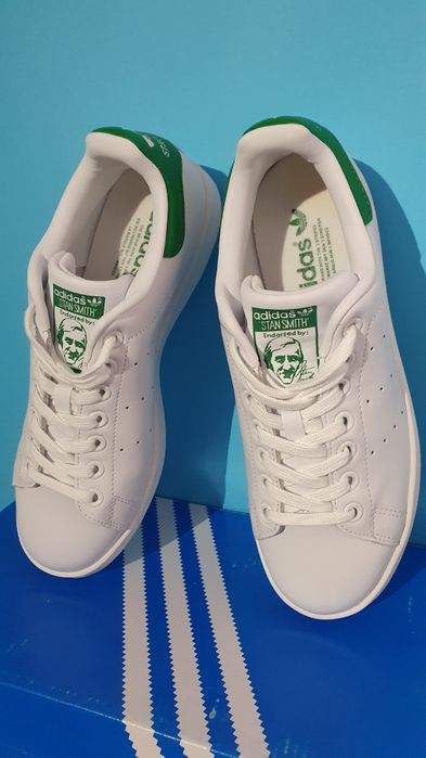 Buty nowe sportowe Adidas Smith rozmiar 40  wkładka 25 cm