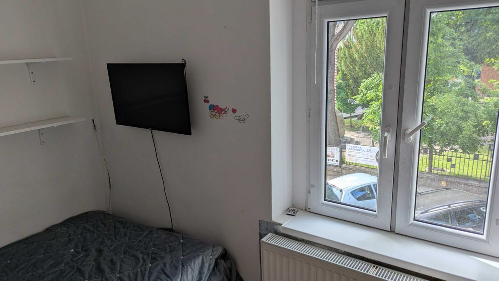 Mieszkanie -3 Pokoje , Okazja, Centrum Miasta, I piętro - Więcej