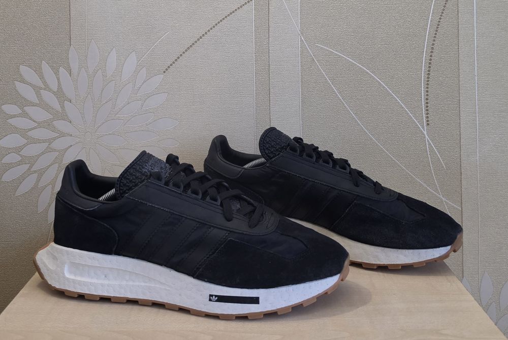 Чоловічі кросівки Adidas Retropy E5 оригінал розмір 46.5