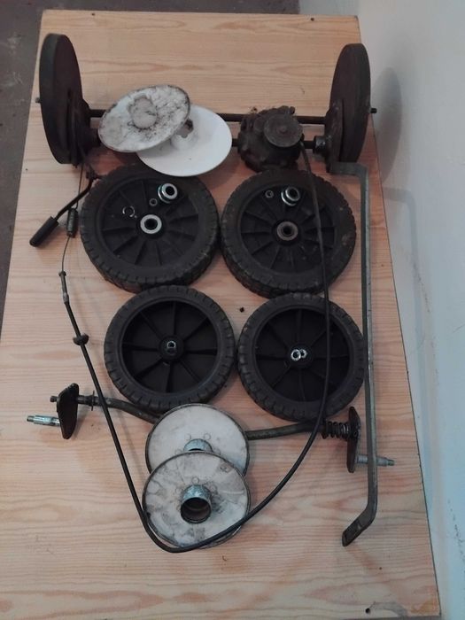 układ jezdny kosiarki spalinowej Hunter