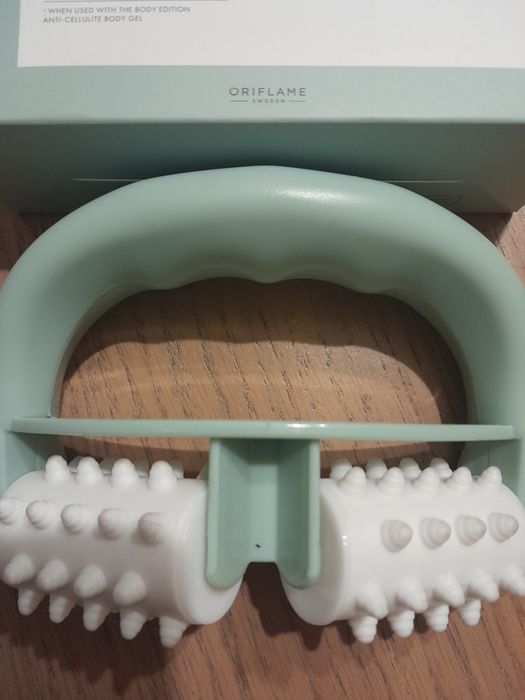 Masażer antycellulitowy oriflame pielęgnacja ciała
