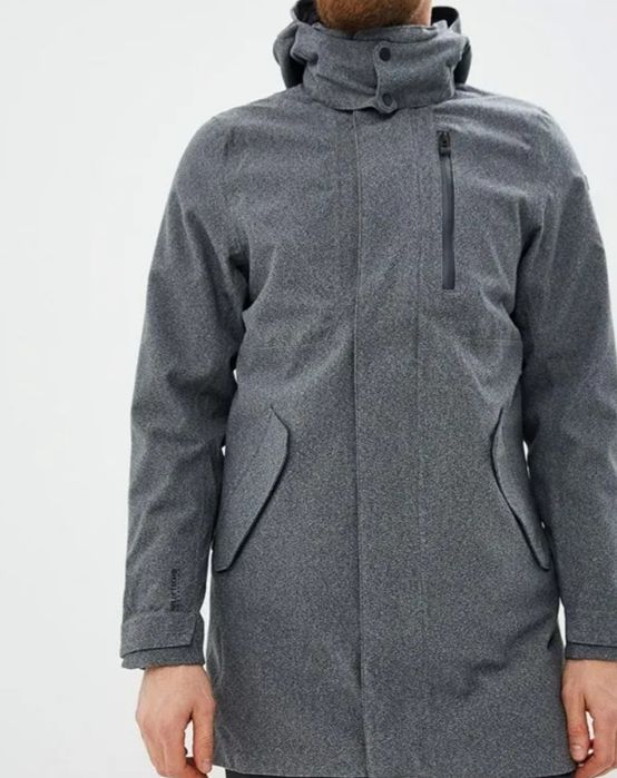 Чоловіча куртка - пальто helly hansen, m розмір
