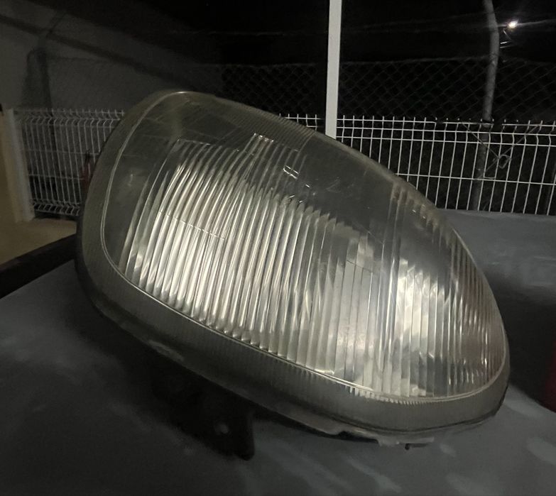 Farois do Renalt Clio 1.2 16V