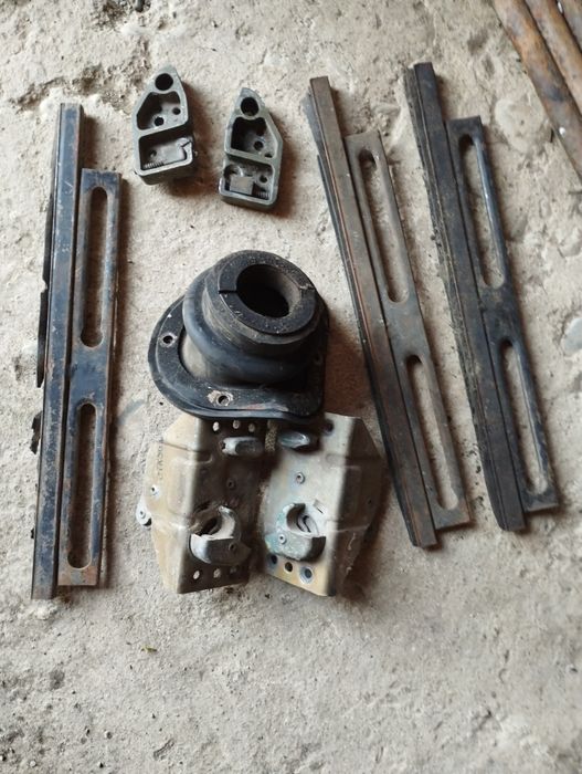 Стремянка ручка траверс. Урал 4320. 375