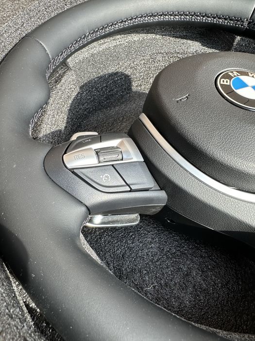 М руль BMW кермо для F10 / F11 / F06 / F13 / F07/F01/F02.