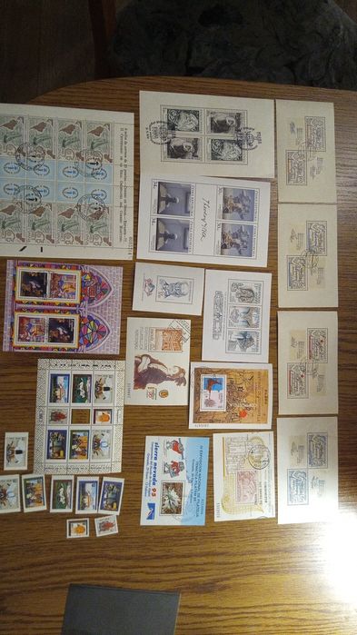 Znaczki pocztowe , bloczki zagraniczne