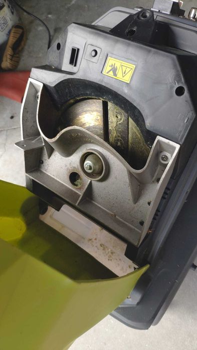 Triturador elétrico RYOBI