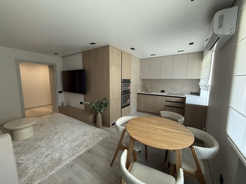 Продам 3х кімнатну квартиру м. Самар