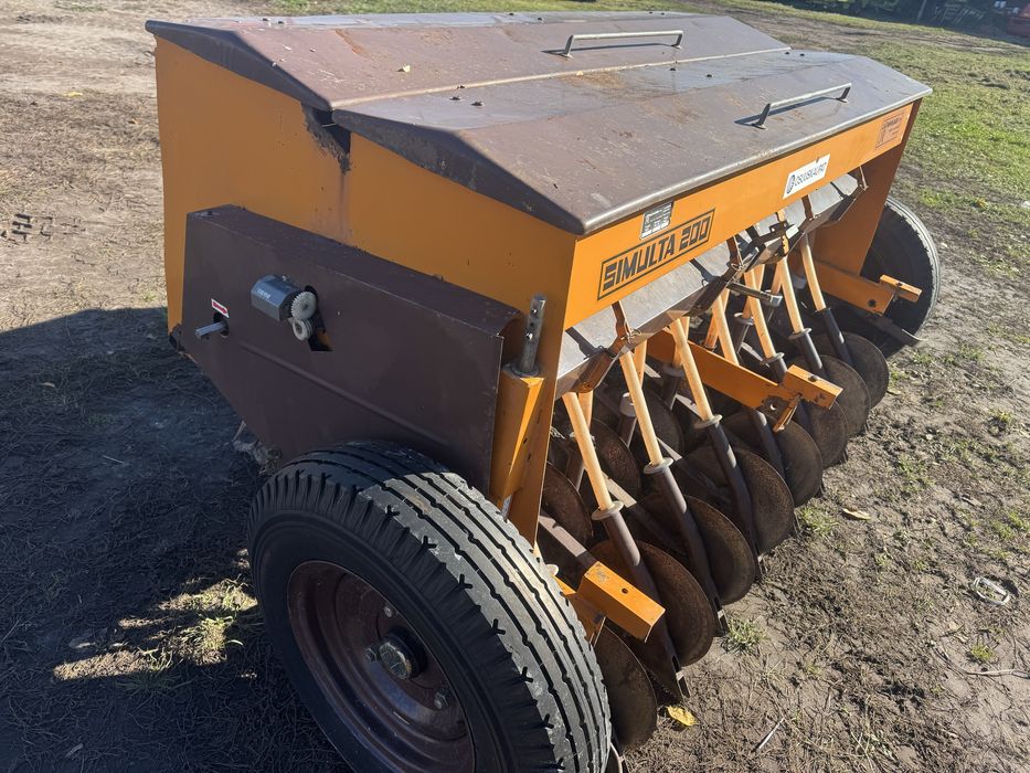 Сівалка Зернова навісна Дискова Сошнікова 2м SIMULTA JUNKKARI 200 (сз)