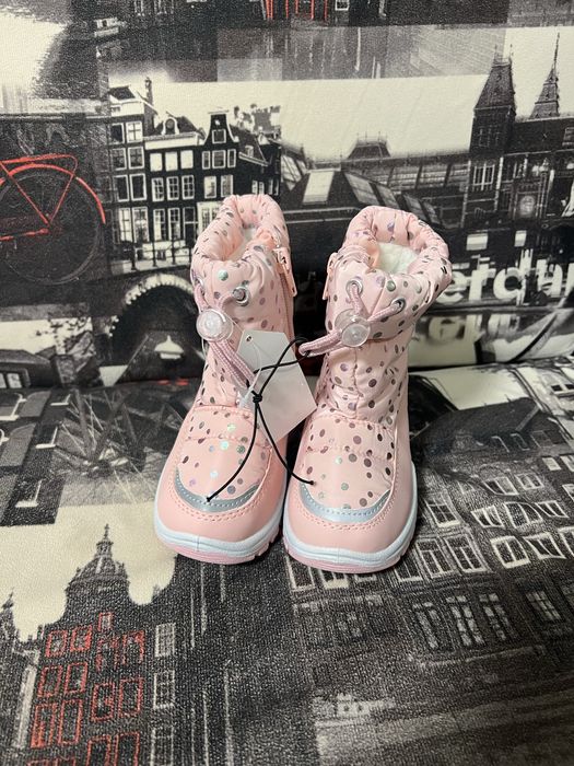 Сапоги на дівчинку 24 розмір