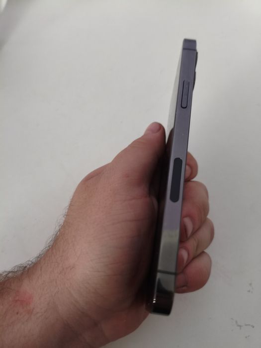 Iphone 12 pro   lock