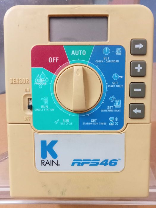 Programadores de rega [4 estações]