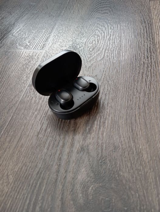 Бездротові навушники/блютуз навушники