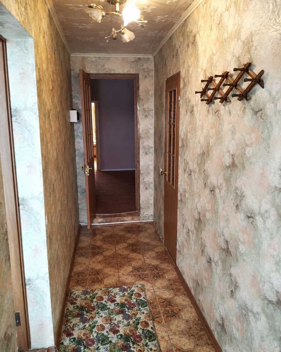 Продаж 2 кім. квартири в приватному секторі. 6 сот. + гараж. Климівка  №2575
