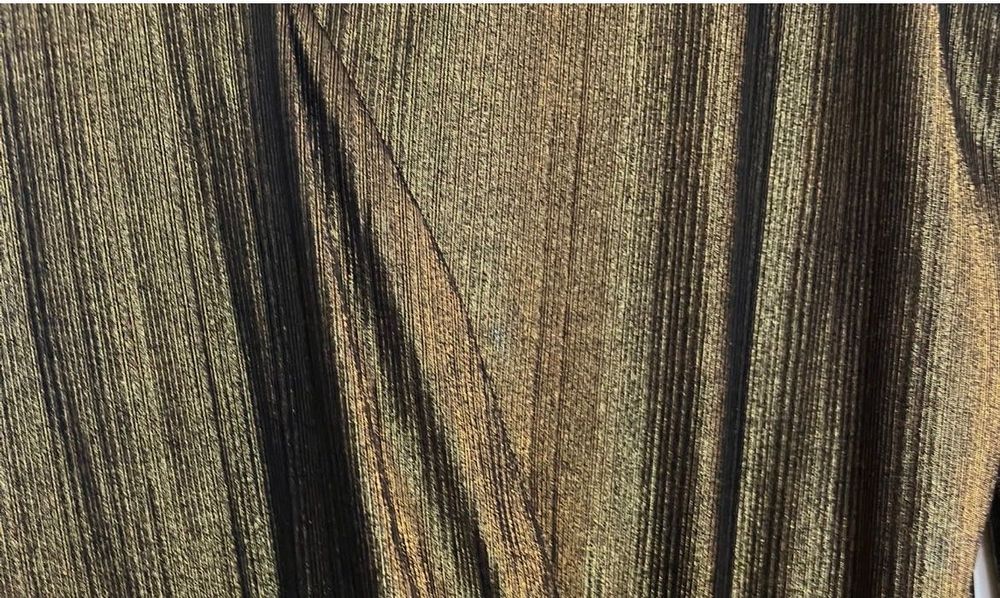 Body dourado L (ótimo estado)