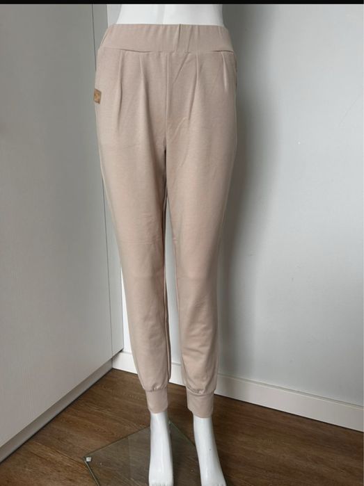 Spodnie dresowe beżowe S/M dresy damskie