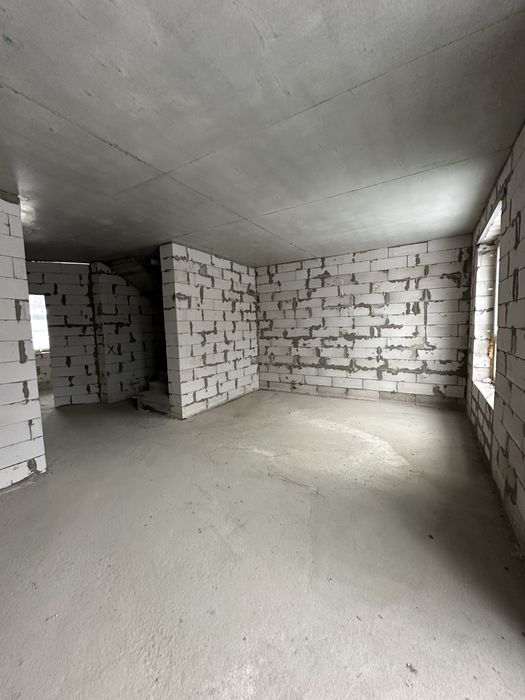 Таунхаус в Гостомелі біля озера