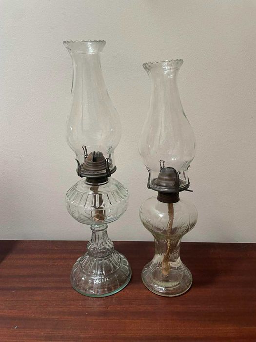 Conjunto de 2 Candeeiros a petróleo antigos, completos.
