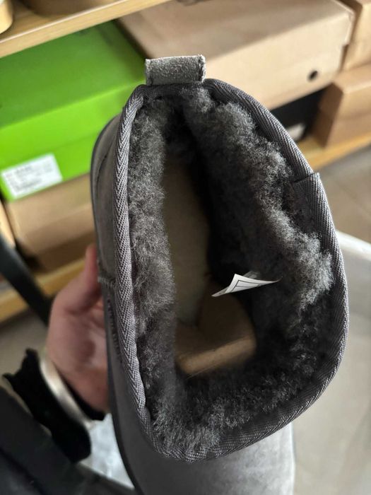 UGG Classic Ultra mini R.40
