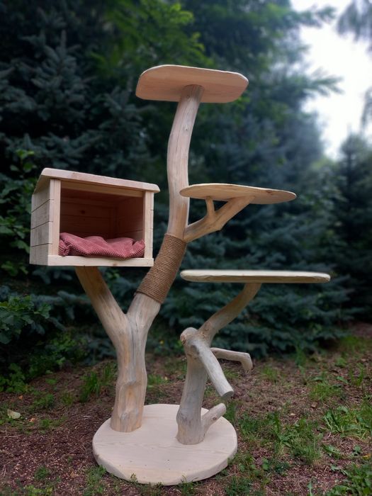 Drapak z drewna z poduszką do domu / na balkon / do woilery
