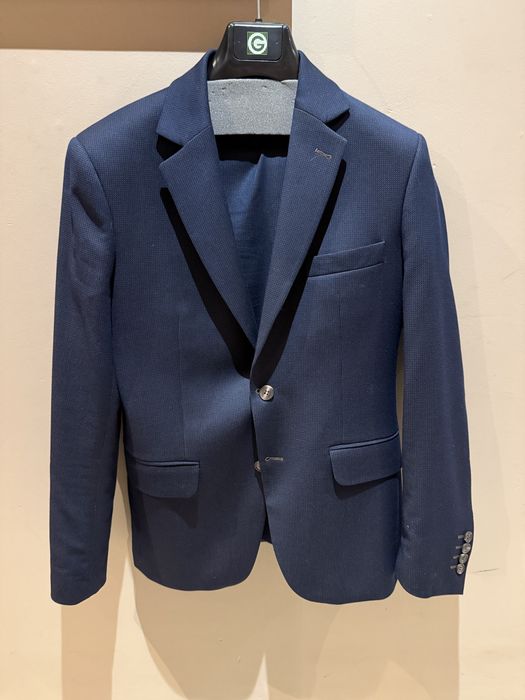 Elegancki garnitur Guittard