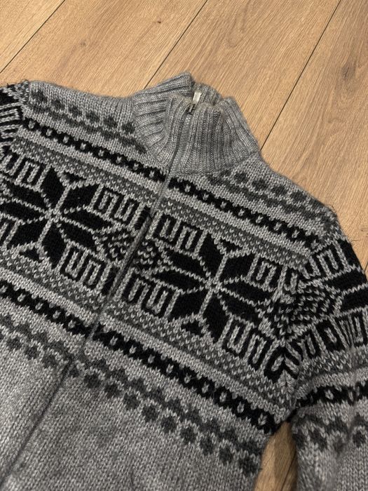 Теплий шерстяний светр