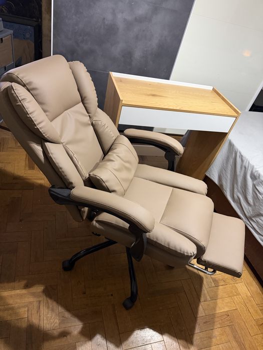Cadeirão ergonómico reclinável + secretária — Como novos