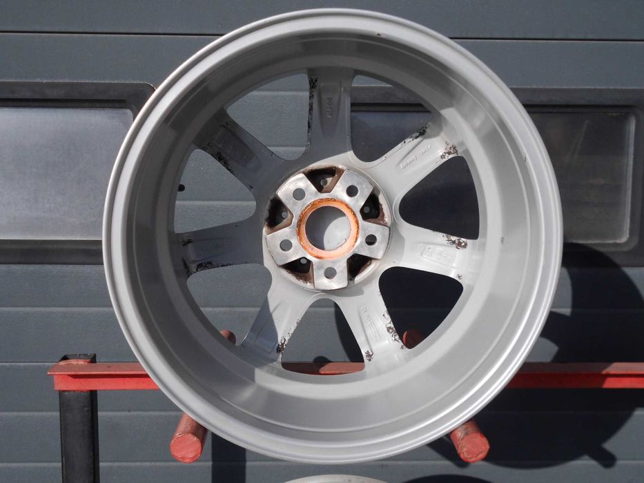 Felgi alu Rial 17 5x112 Skoda Octavia Seat Leon Vw Golf Caddy Audi A3
