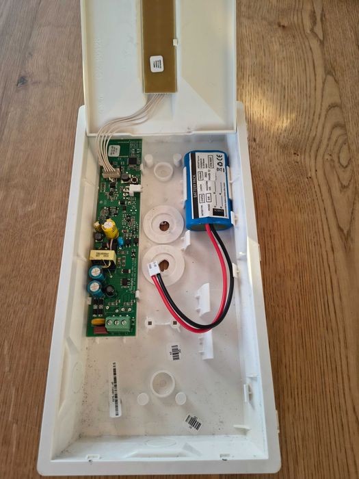 Oprawa ewakuacyjno-awaryjna VELLA LED SO 150 SA 3h AT IP65