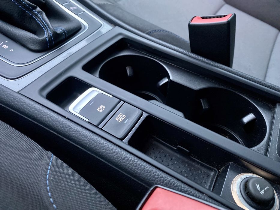 Volkswagen e-golf 24кВт 2014p