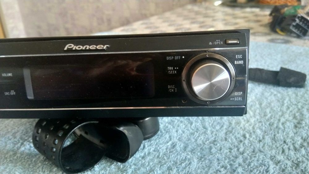 Pioneer 88rs2 + USB Bluetooth AUX Alpine