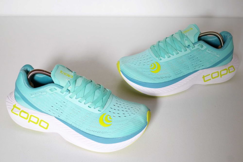 Бігові кросівки Topo Specter Aqua Lime оригінал 39 розмір чудовий стан
