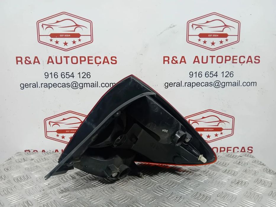 Farolim Trás Traseiro Esquerdo Kia Rio 2004 Original
