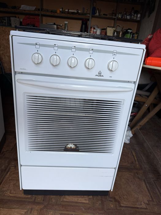 Газова плитка з газовою духовкою