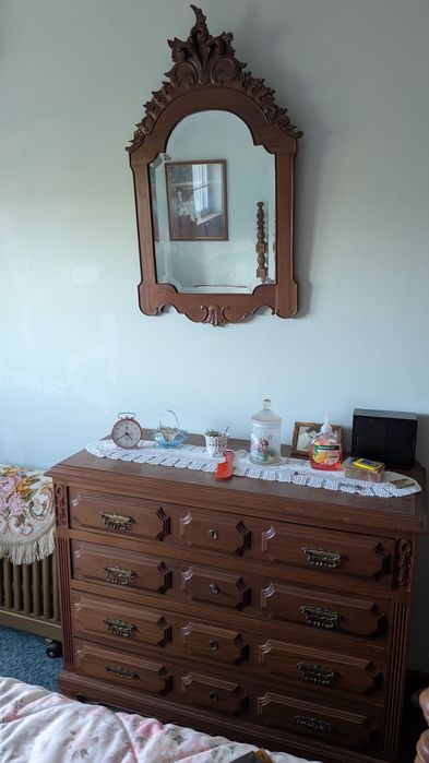 Vendo Mobilia nova de quarto! Negociável