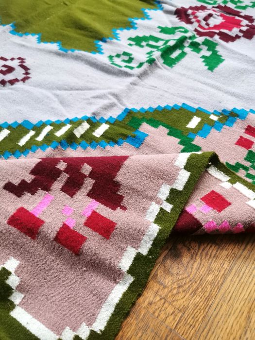 Wełniany Dywan kilim rzemiosło ludowe