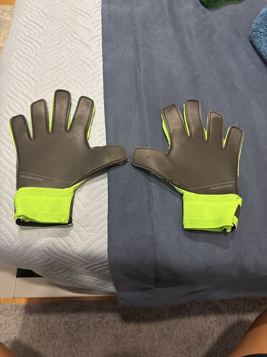 Luvas de guarda redes