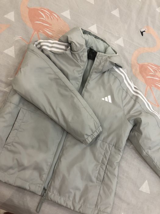 Жіноча куртка Adidas