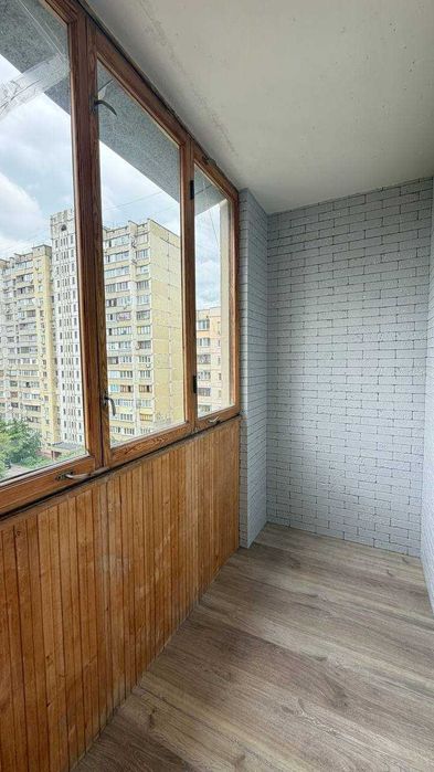 Оренда нової трикімнатної квартири 70 м., просп. М.Бажана,28В. Метро Харківська,Позняки