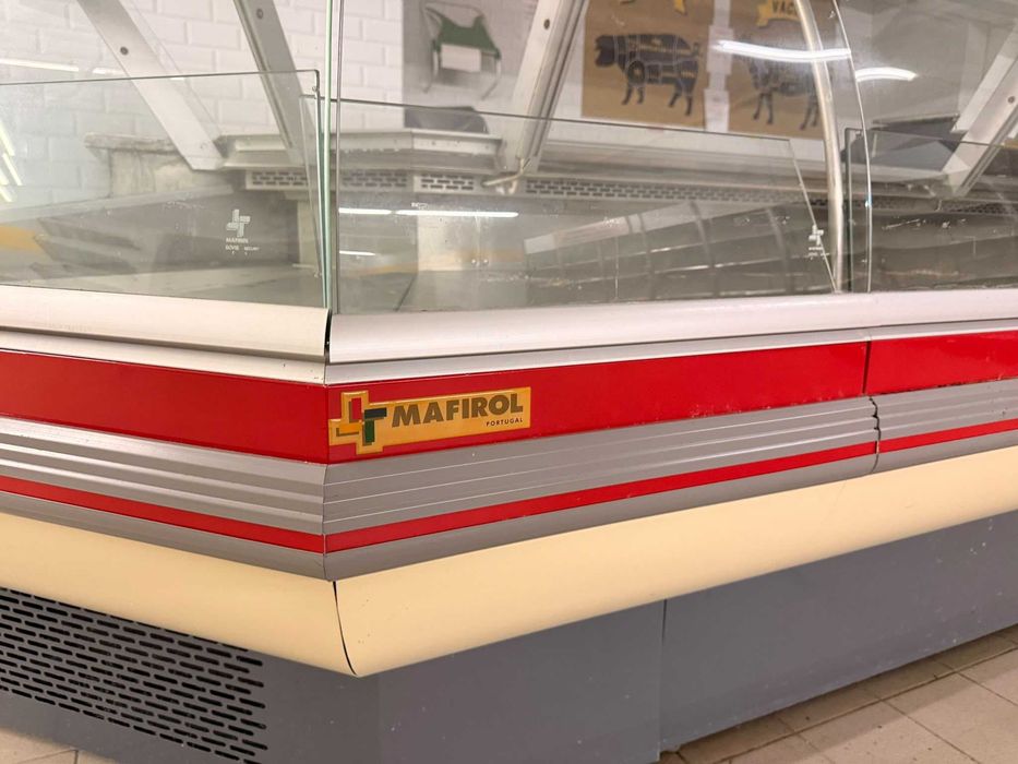 Vitrine MAFIROL Completa para Talho ou Charcutaria | 2 Vitrines de 3m e 1 Vitrine Canto de 1.5m